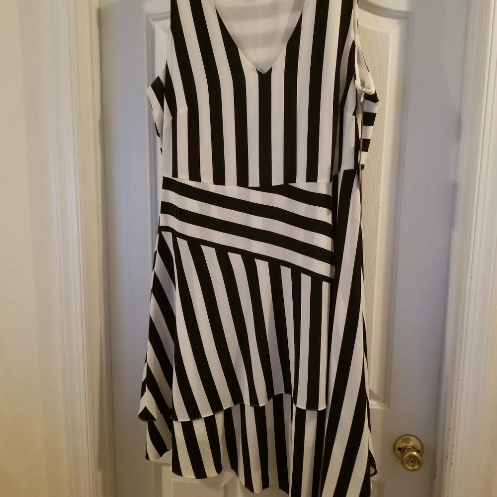 Vince Camuto Womens Plus Dress Striped Asymmetric 14W